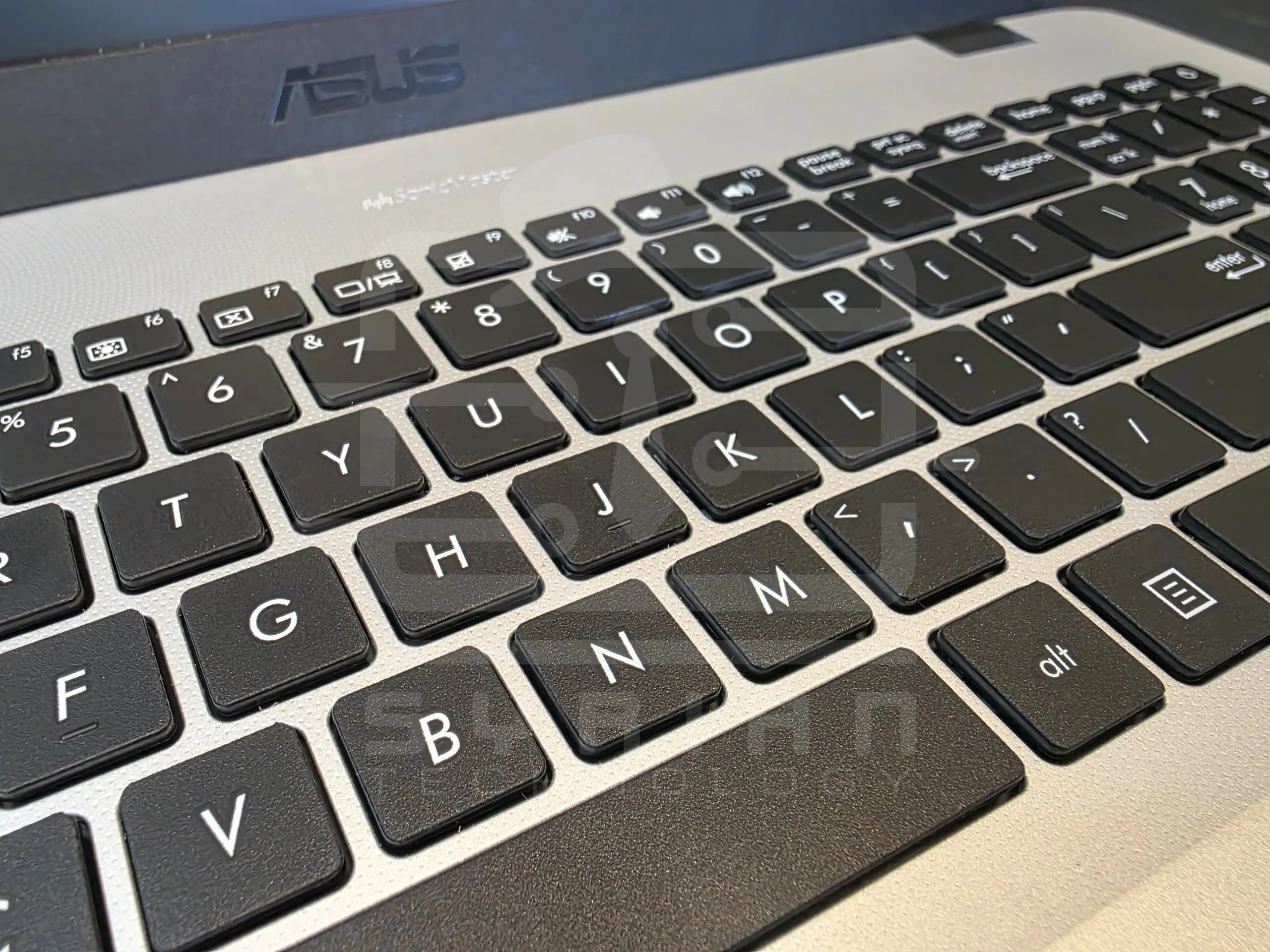 Asus VivoBook X542u