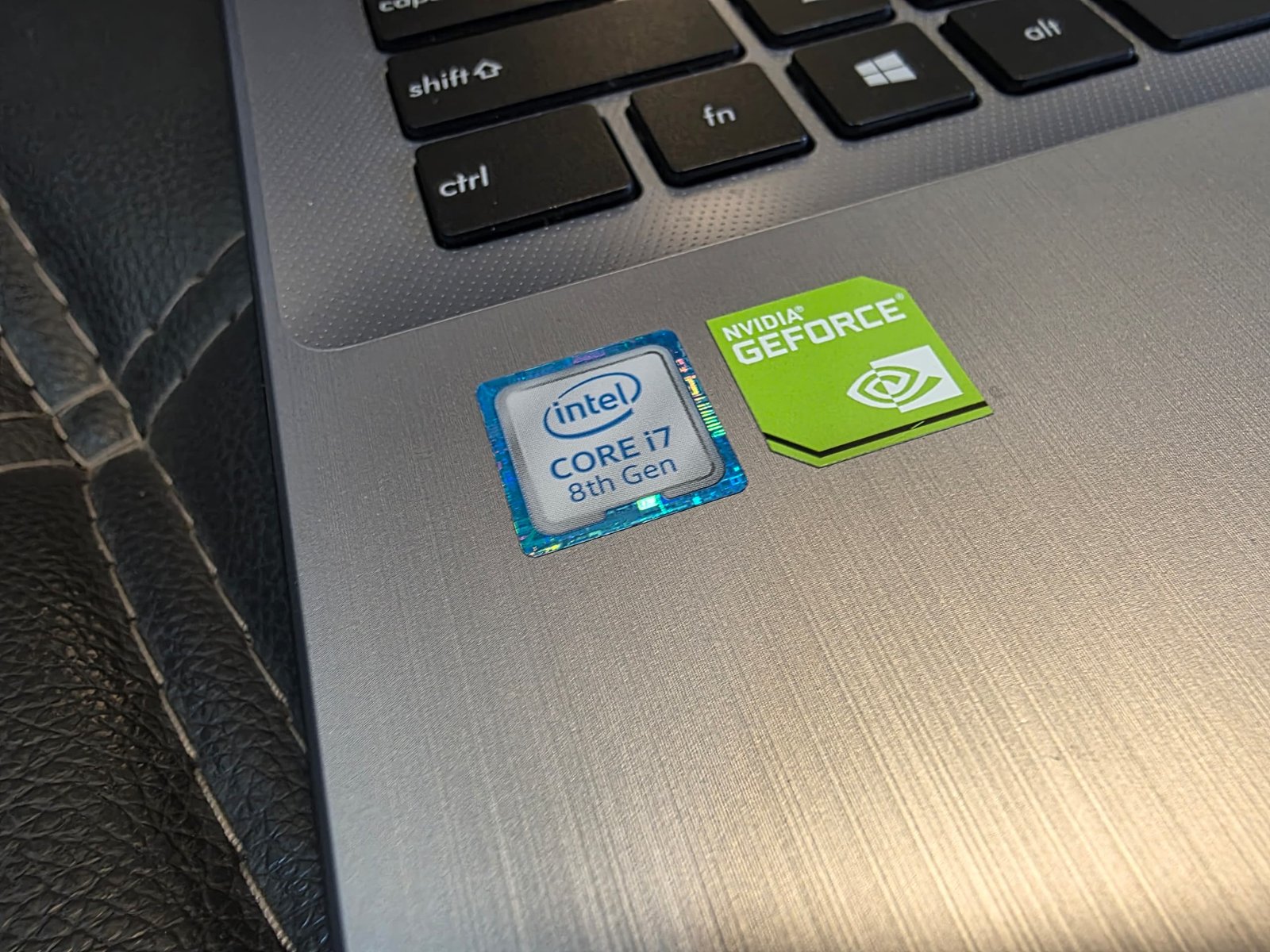 Asus FL8000U