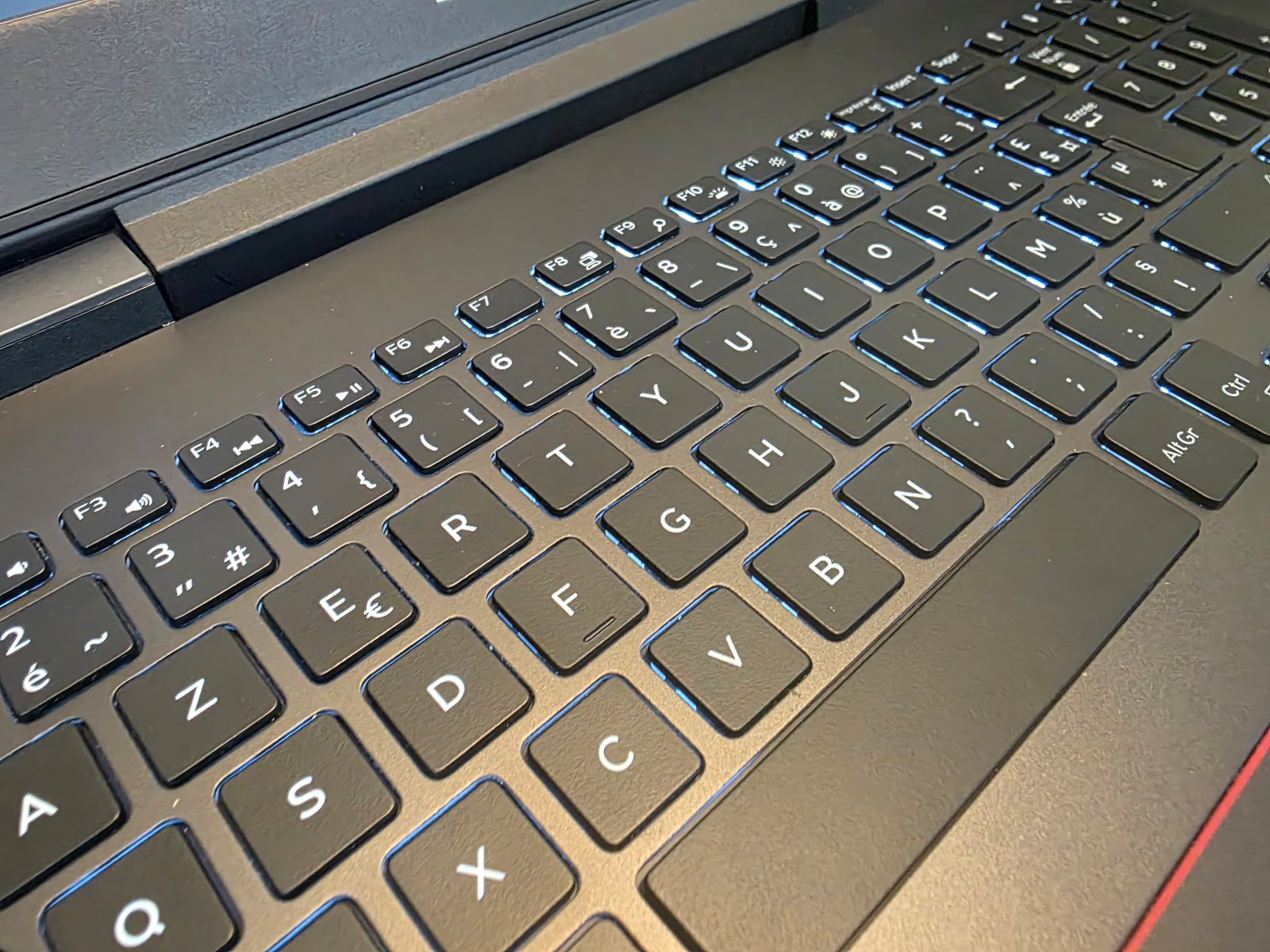 Dell G5 5587