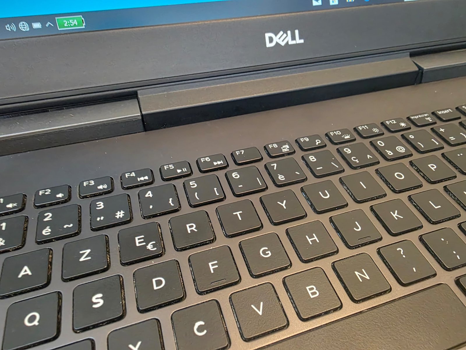Dell Inspiron 15 7577