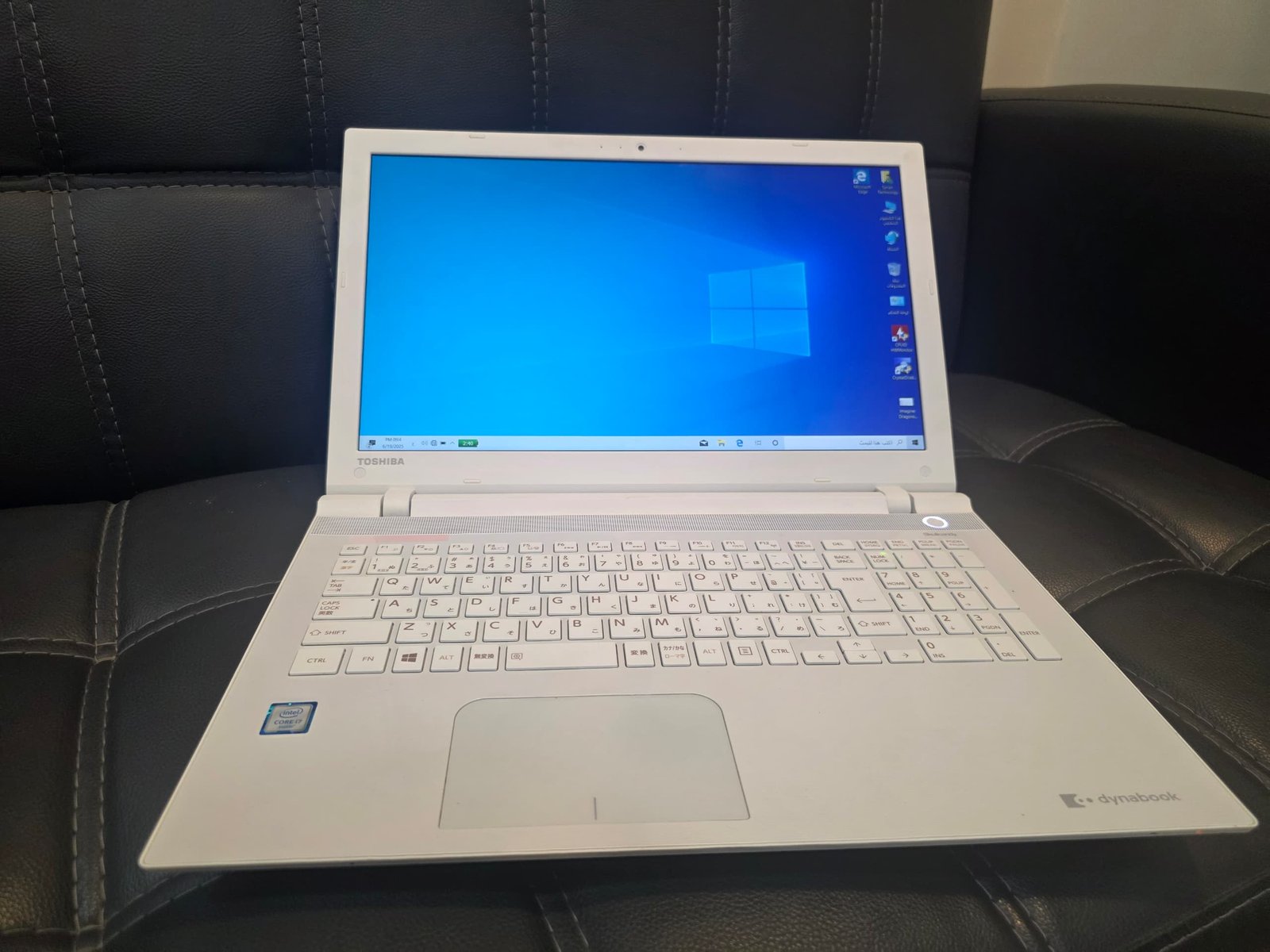 Toshiba Dynabook AZ55-VW