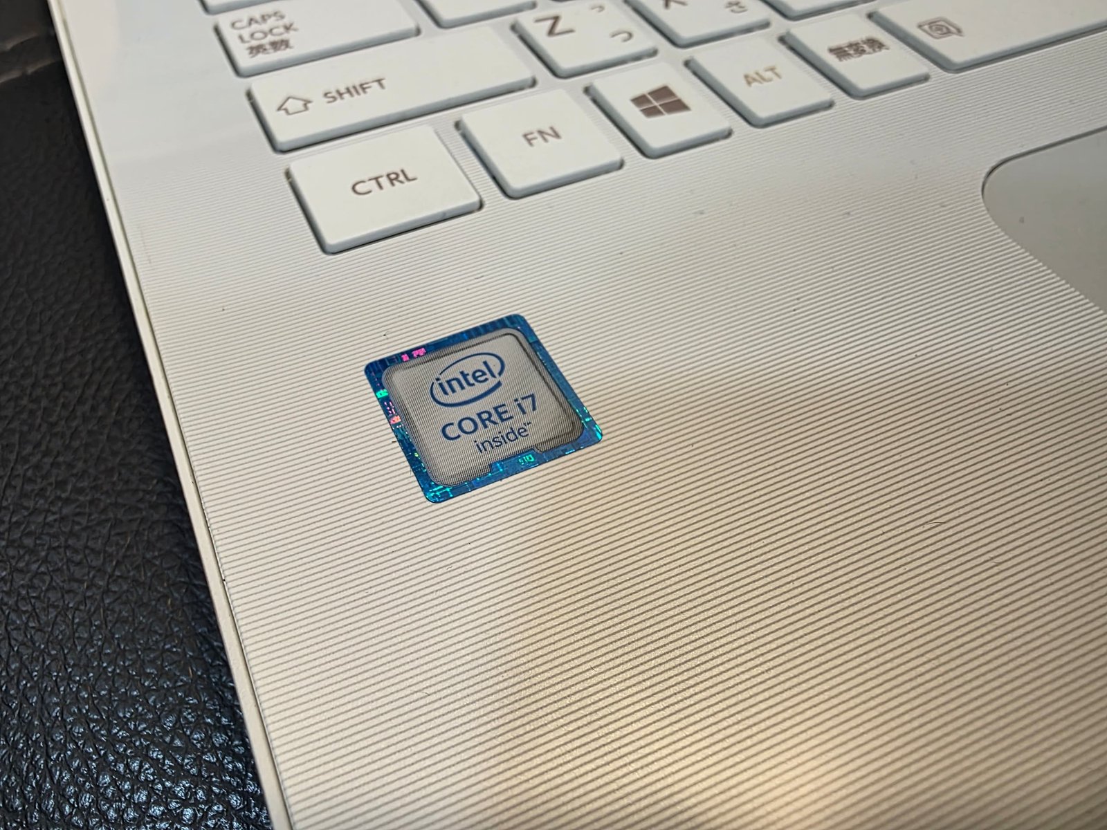 Toshiba Dynabook AZ55-VW