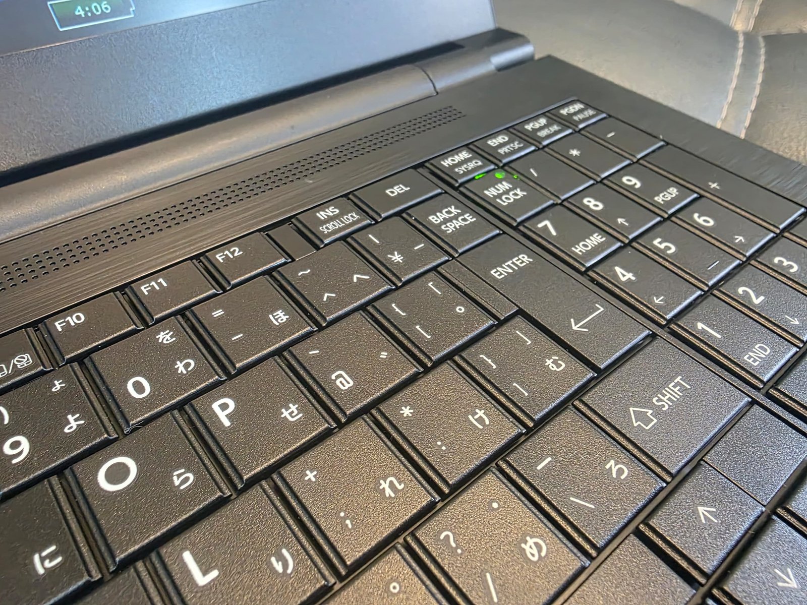 Toshiba Dynabook AZ35MB