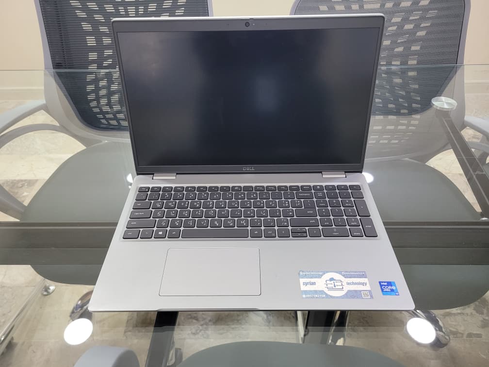 Dell Precision 3561
