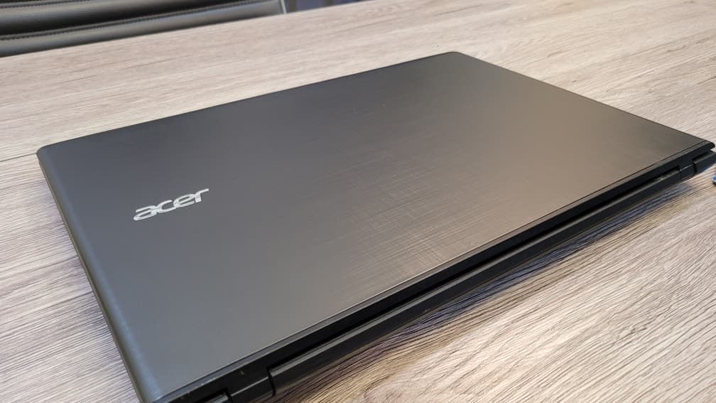 Acer Aspire E5-576