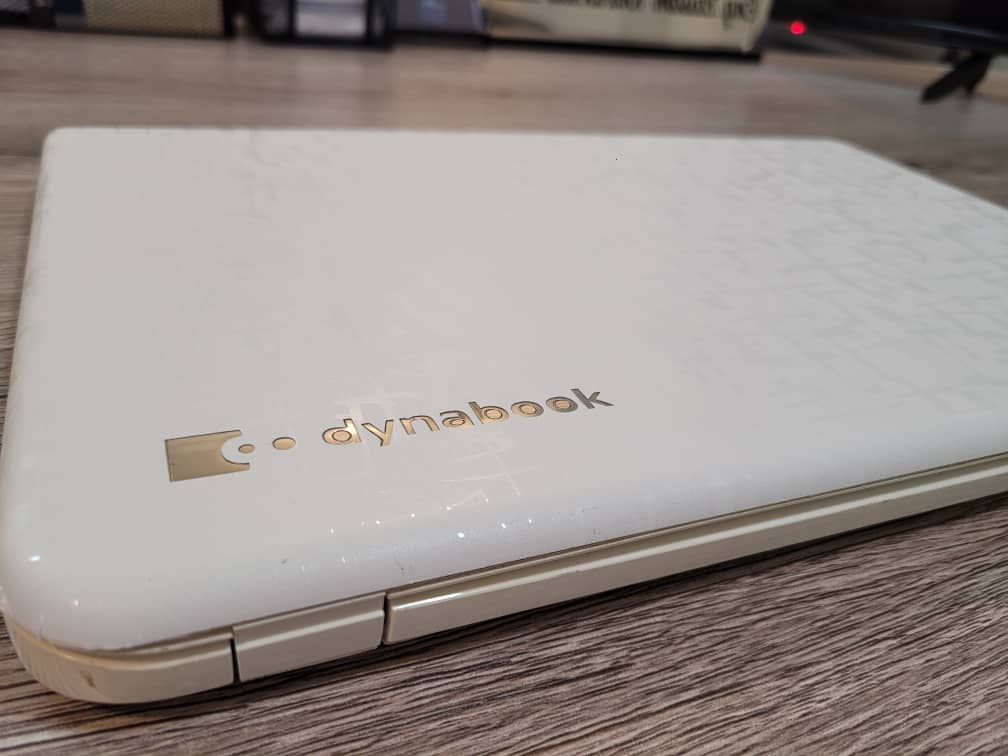 Toshiba Dynabook B45