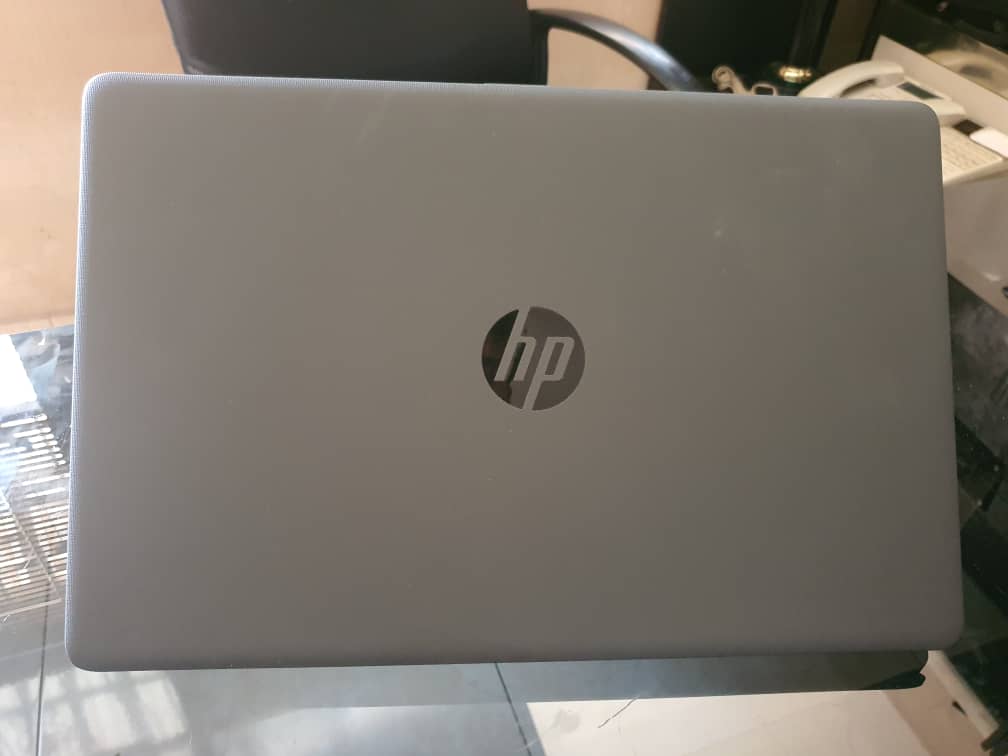 HP 250 G7