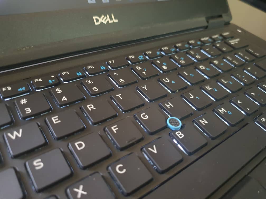 Dell Latitude E5490