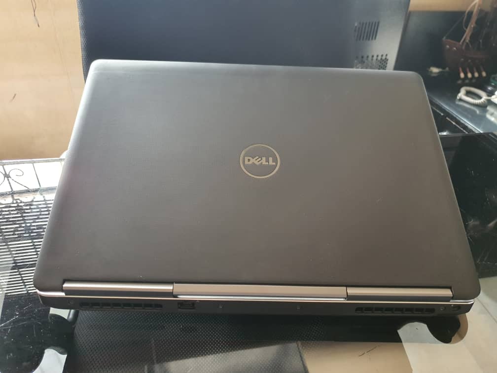 Dell precision 7510