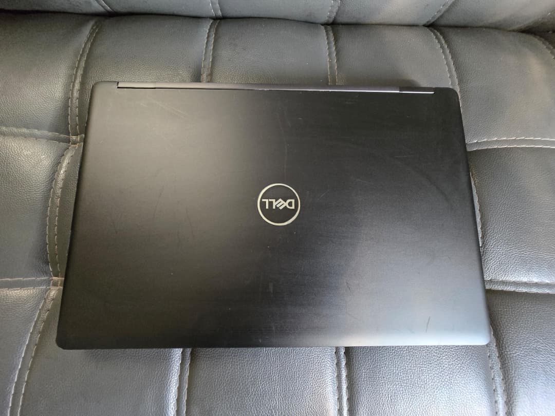 Dell precision 3530