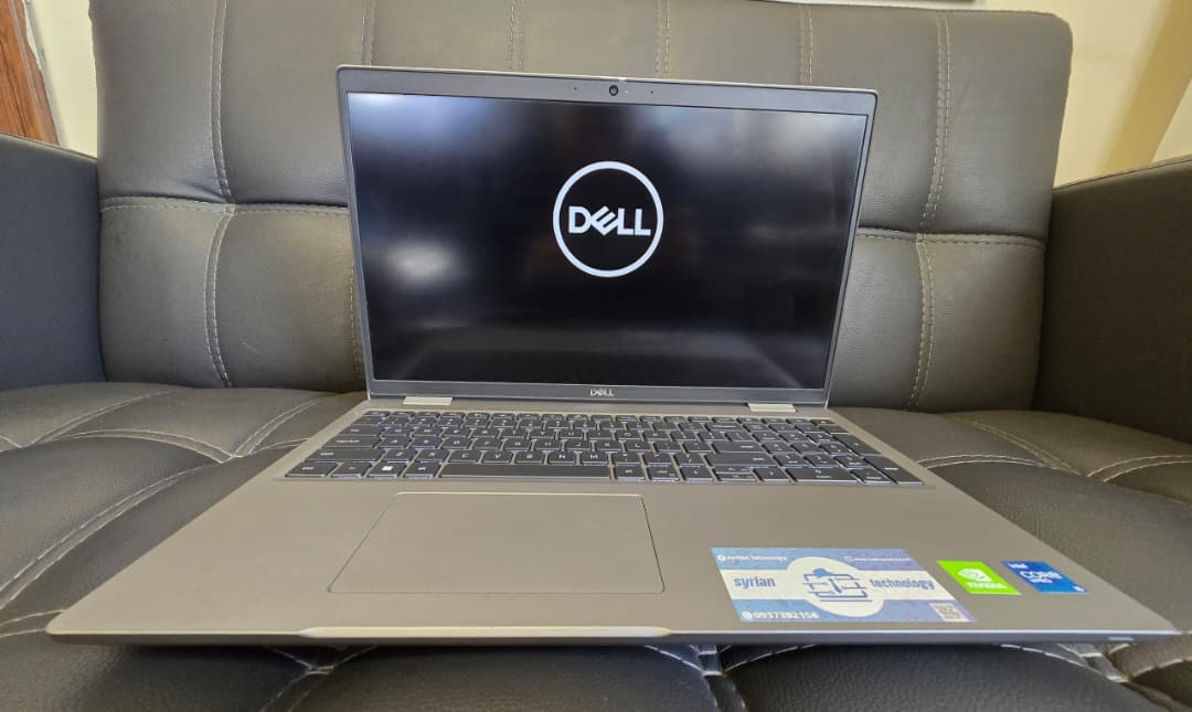 Dell Precision 3561
